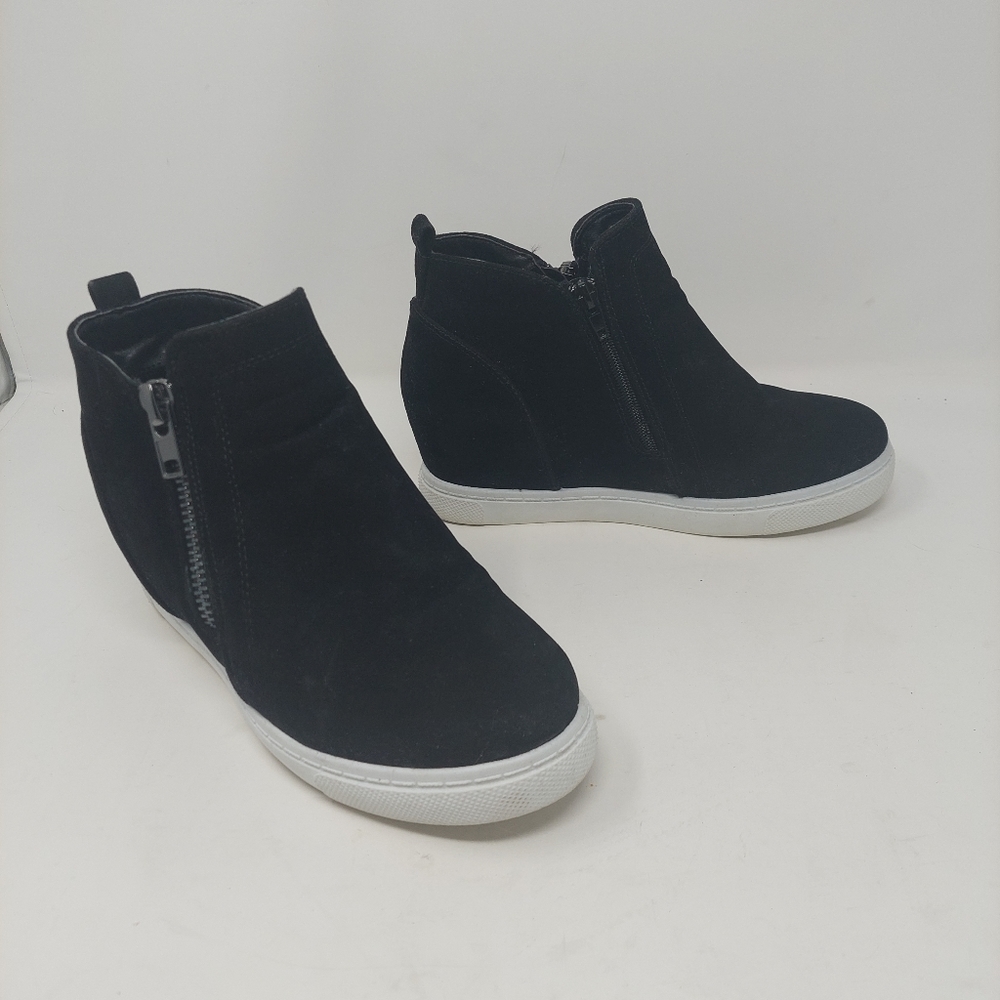 Outwoods Hide-1 Black Faux Suede Hi Top Platform Wedge Fashion Sneakers  Size 8